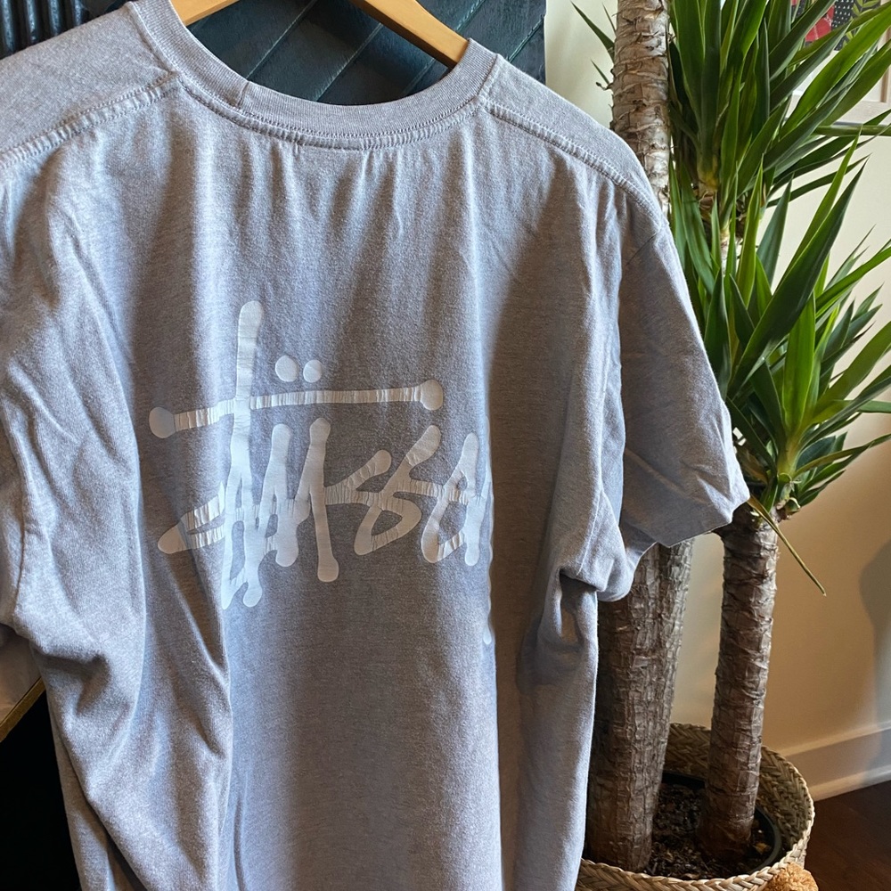 STUSSY MENS GRAPHIC TEE LARGE